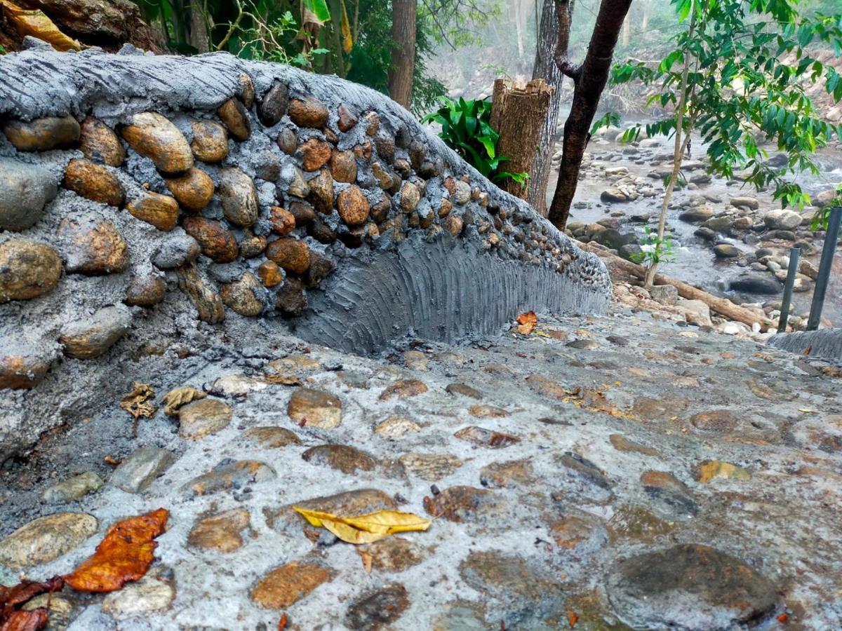 Huean Him Pan Homestay เฮือนฮิมปานโฮมสเตย์ Ban Mae Pan Dış mekan fotoğraf